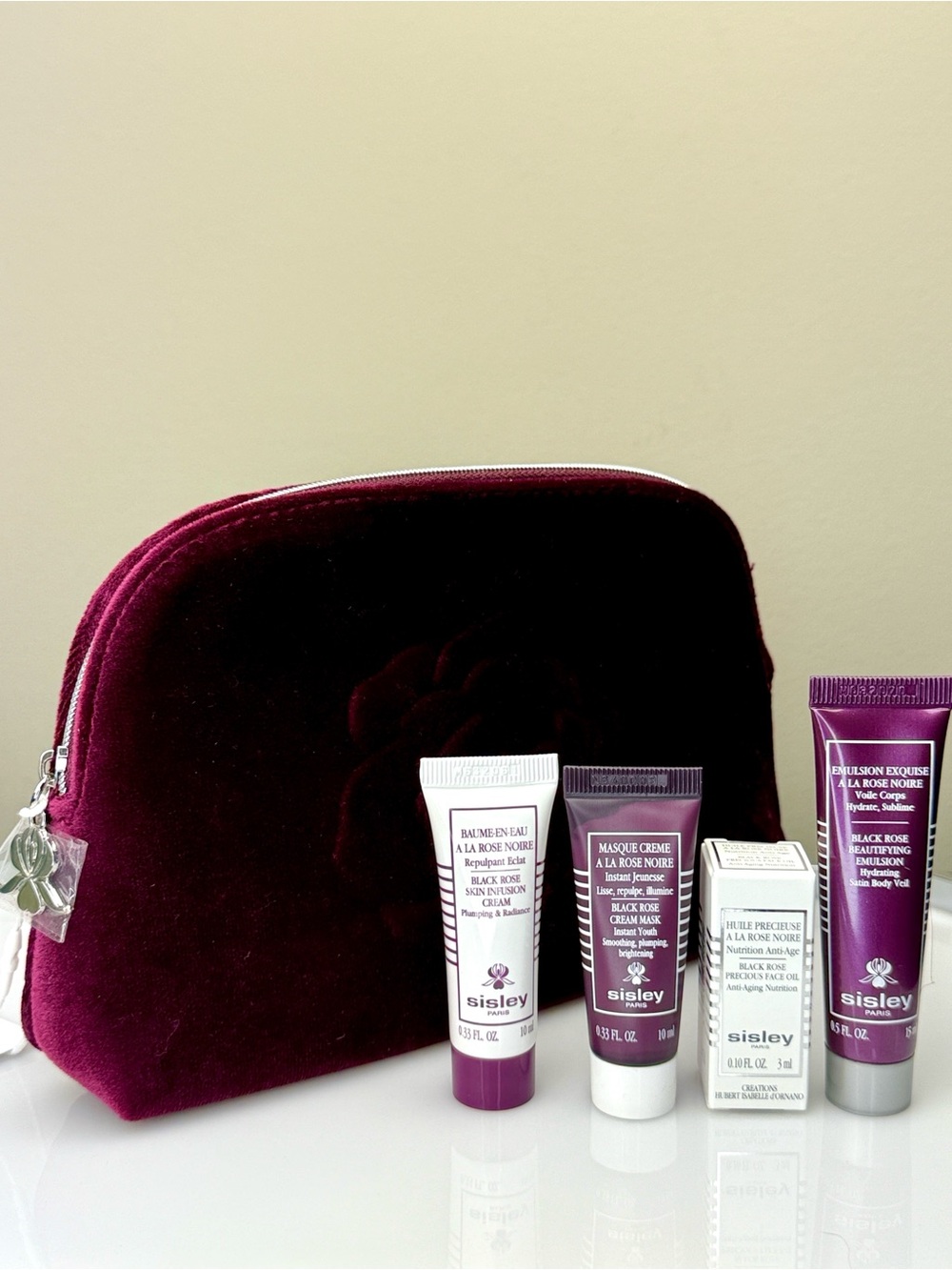 Sisley-Paris Black Rose Travel Set - Picture 6 of 11
